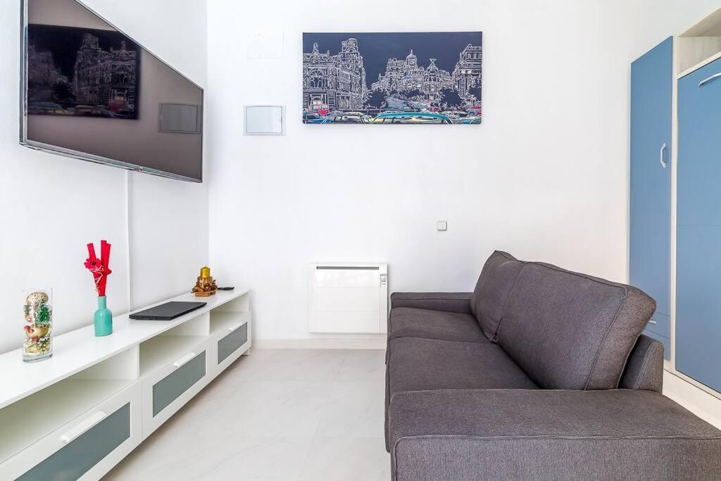 Estudio Acogedor En Zona Norte Madrid Luaran gambar