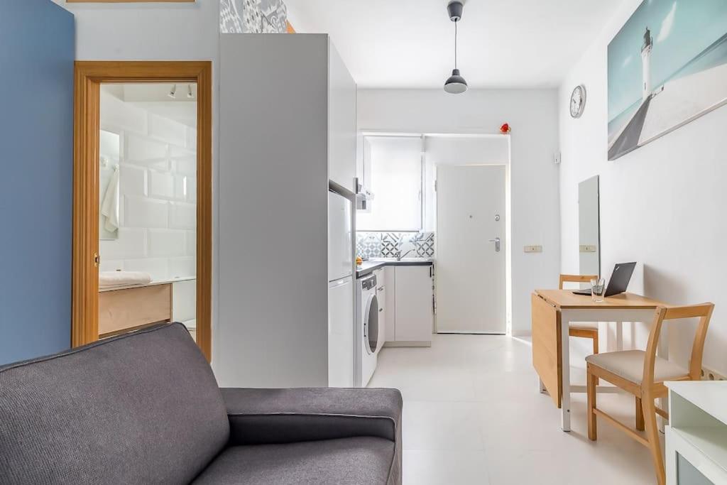 Estudio Acogedor En Zona Norte Madrid Luaran gambar