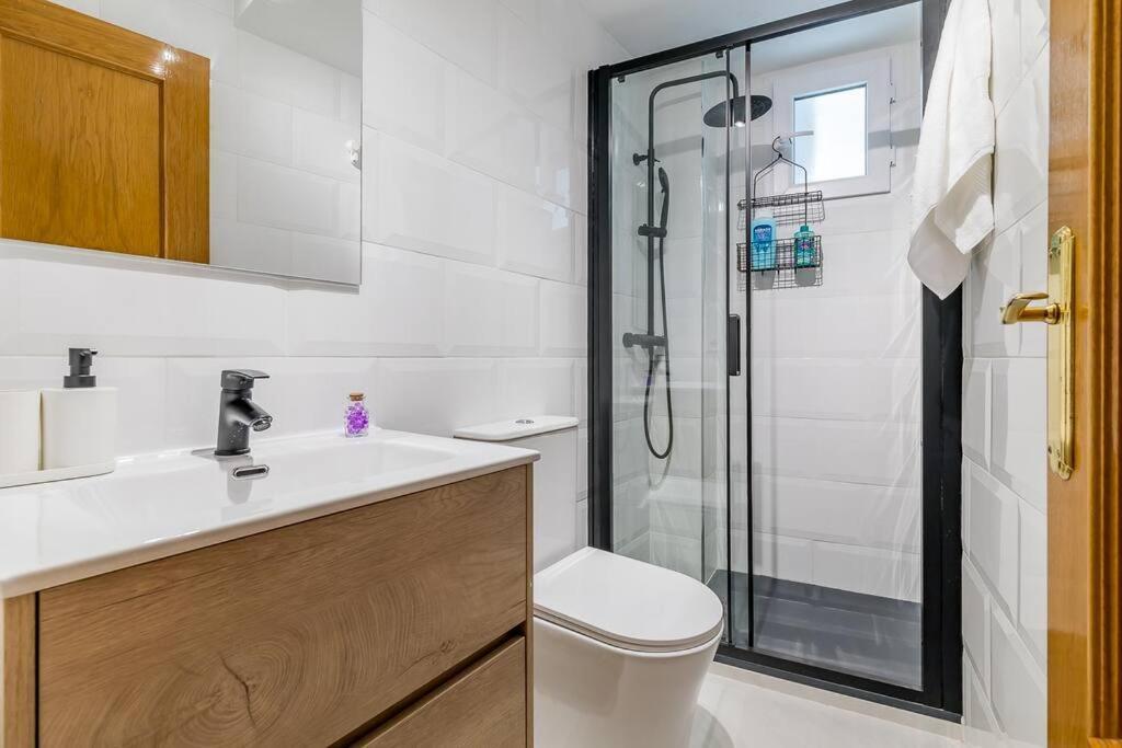 Estudio Acogedor En Zona Norte Madrid Luaran gambar